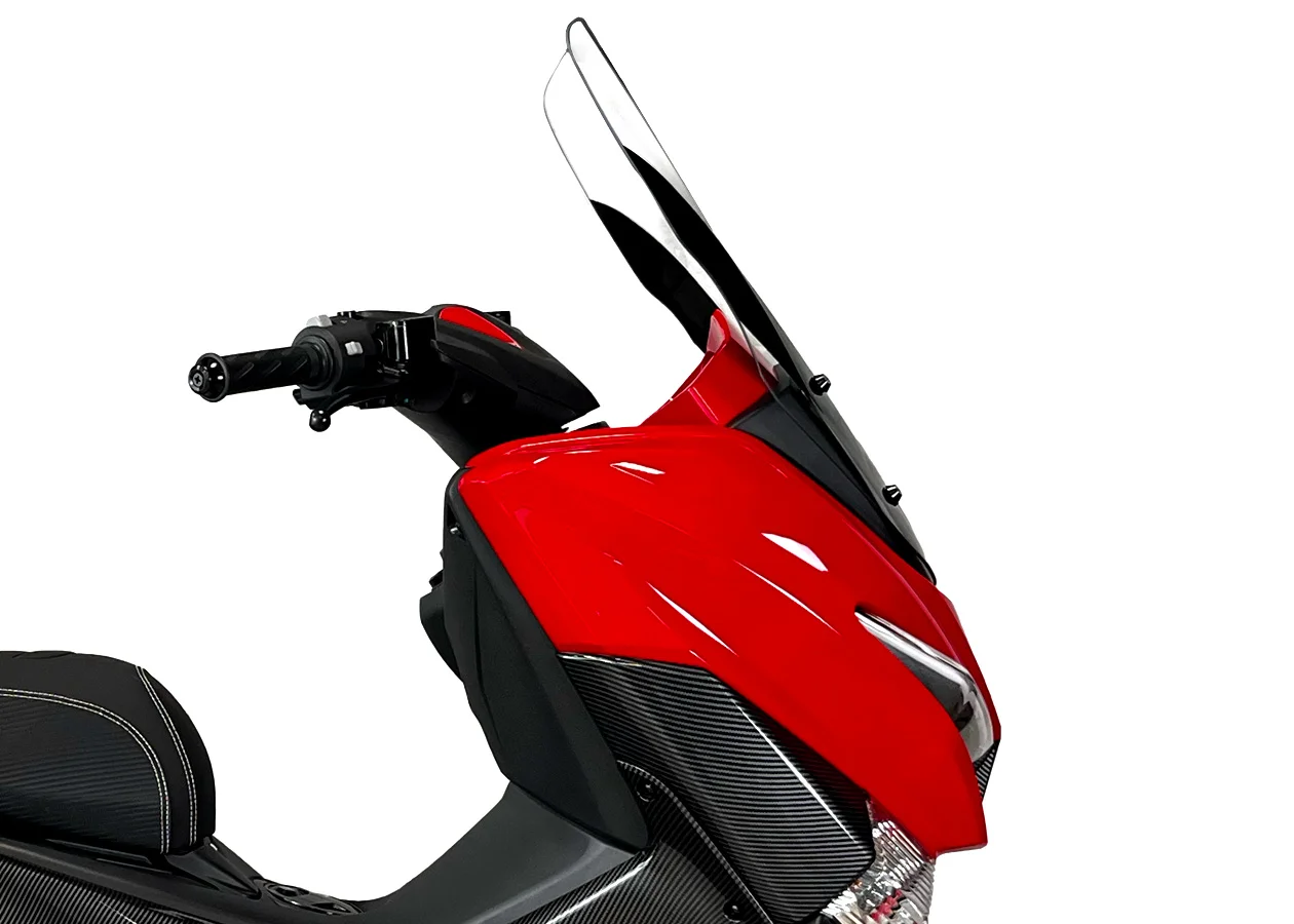 Scooter Kingo 125 rouge détouré vue de profil de l'avant du scooter